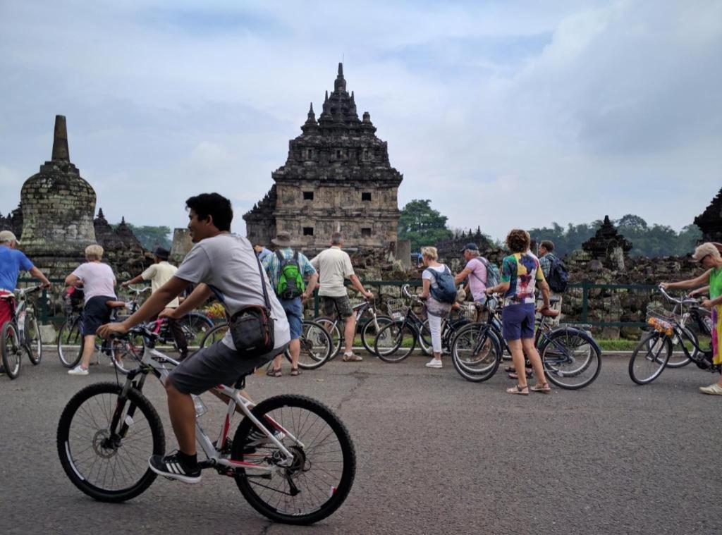 Joglo Ayem Tentrem Prambanan Esterno foto